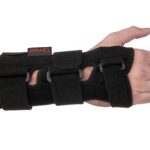 Stabilizator-nadgarstka-QMED-MANU-UNIWERSAL-01