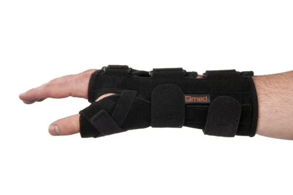 Stabilizator-nadgarstka-QMED-MANU-UNIWERSAL-02